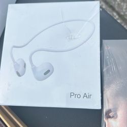 2 Kind Of Bone Conduction Ear Phones