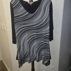 Black And White Tunic Shirt, Large