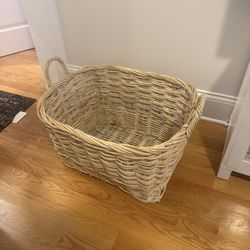 Wicker basket