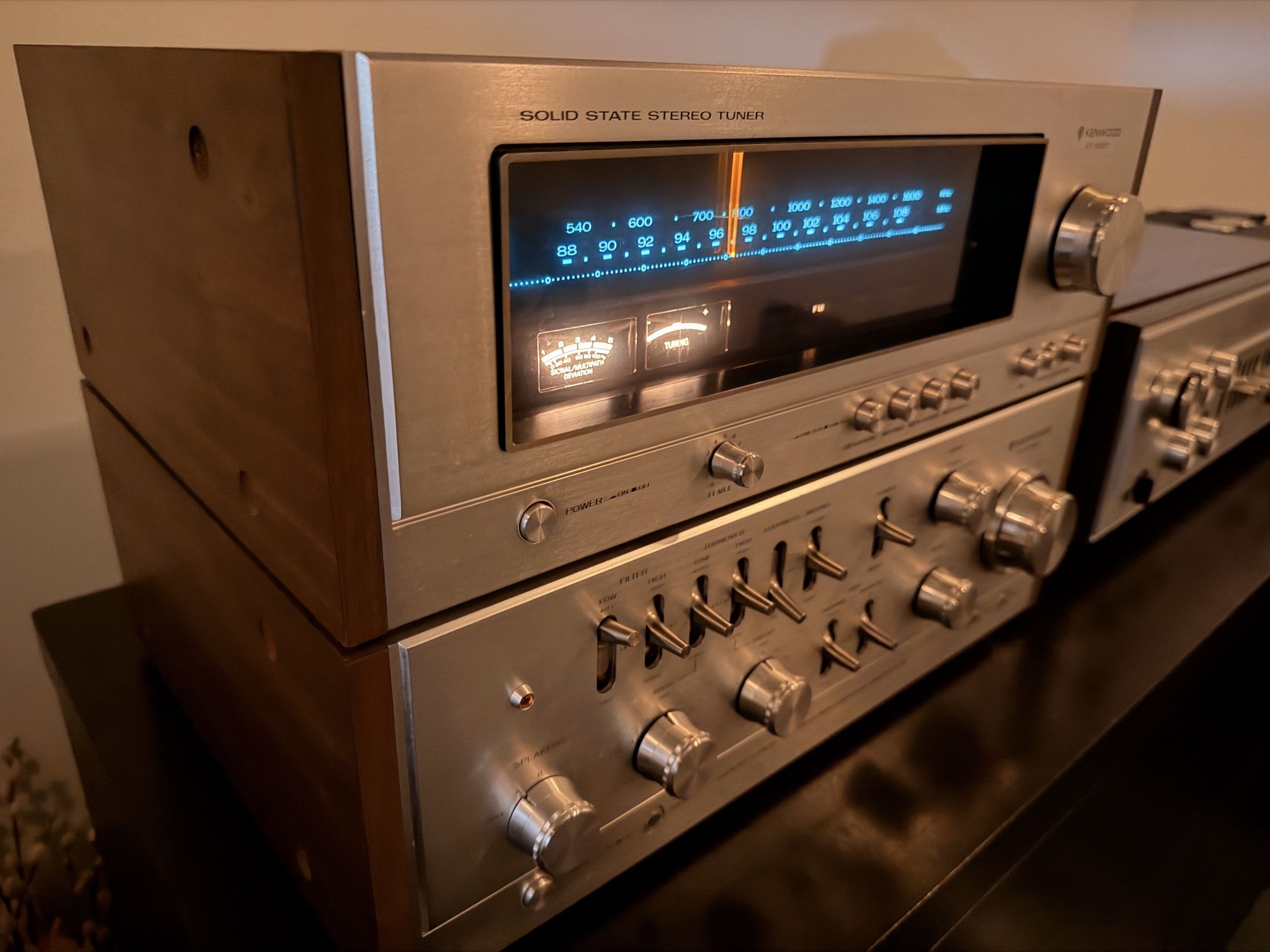 Kenwood KA-8006 Integrated Amplifier with Tuner