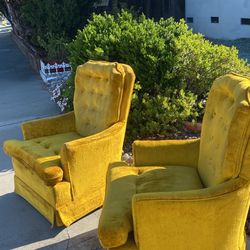 Vintage yellow Chairs