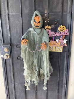 Halloween decor
