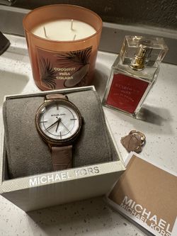 Michael Kors Leather Watch 