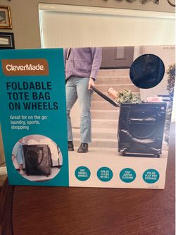 Brand new tote bag with wheels