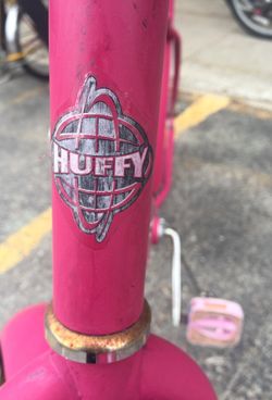 Pink Huffy Cranbrook Cruiser Bike for Sale in Leominster MA OfferUp