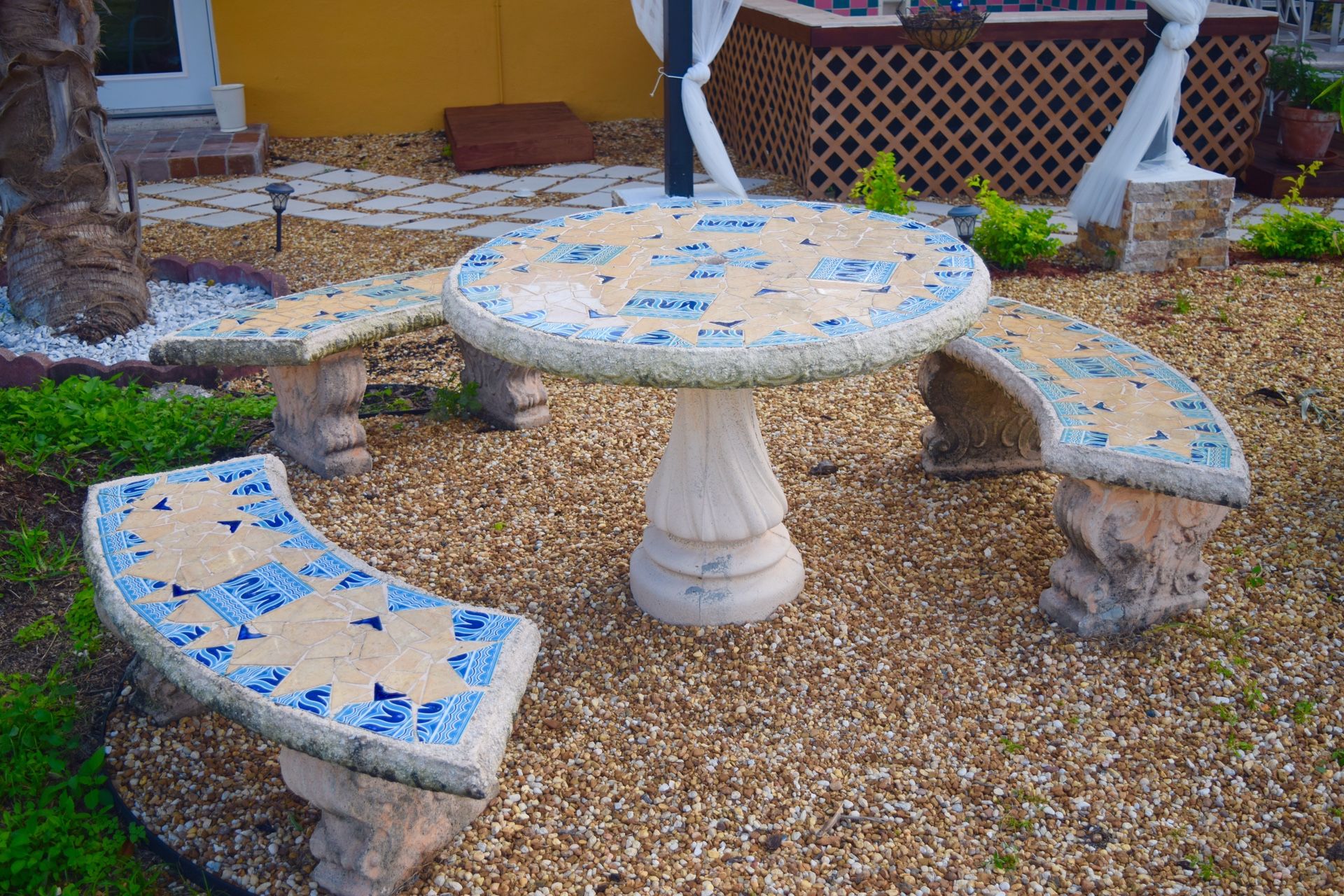 Concrete Mosaic Table and Benches, Garden Set, Patio Furniture, Outdoor Patio Furniture