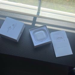 AirPod 4 With Active Noise Cancellation 