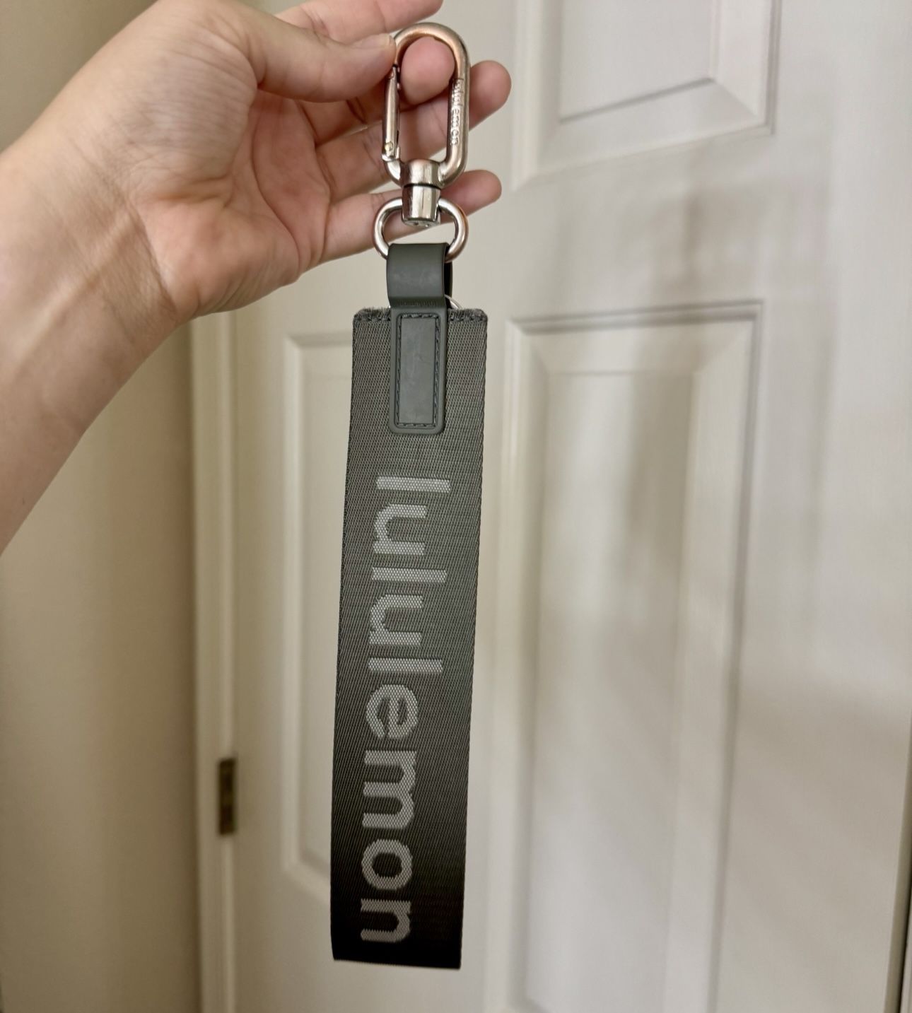 Lululemon Sage/White Opal Never Lost Keychain