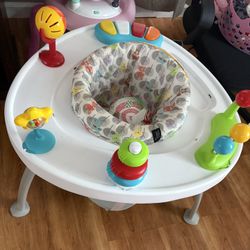 Bounce and play activity center