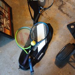 Tennis rockets