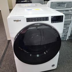 ☃️Everything Must Go! 2022 Whirlpool Front Load Washer-Warranty Included 