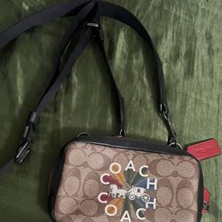  Coach Crossbody 