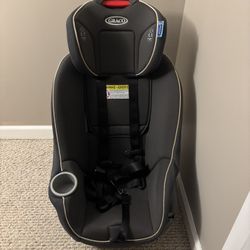 Graco Convertible Car Seat 