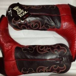 NOCONA ,Women's size 7 Red Lizard Black Leather Cowboy Boots
Size 7 New in Box 