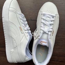 New PUMA Womens Sneakers 11US