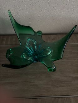 Green Art Glass Manta Ray Sculpture