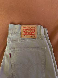 New Levi’s 514 Straight