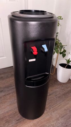 Crystal Mountain Aspen Bottom-Loading Hot & Cold Water Dispenser – Black – Excellent Condition