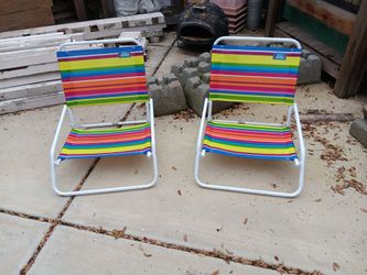 Twin Setting Chair