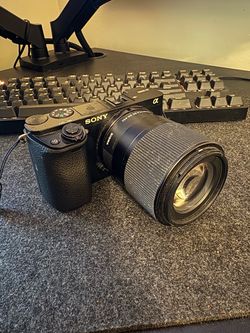 Sony Alpha a6000 Mirrorless Digital Camera