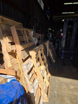 Free Pallets  Or Firewood