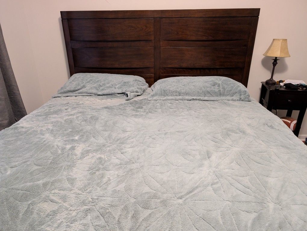 King Size Bedroom Set