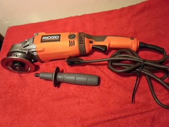 Good condition corded Ridgid 7" grainer $$80