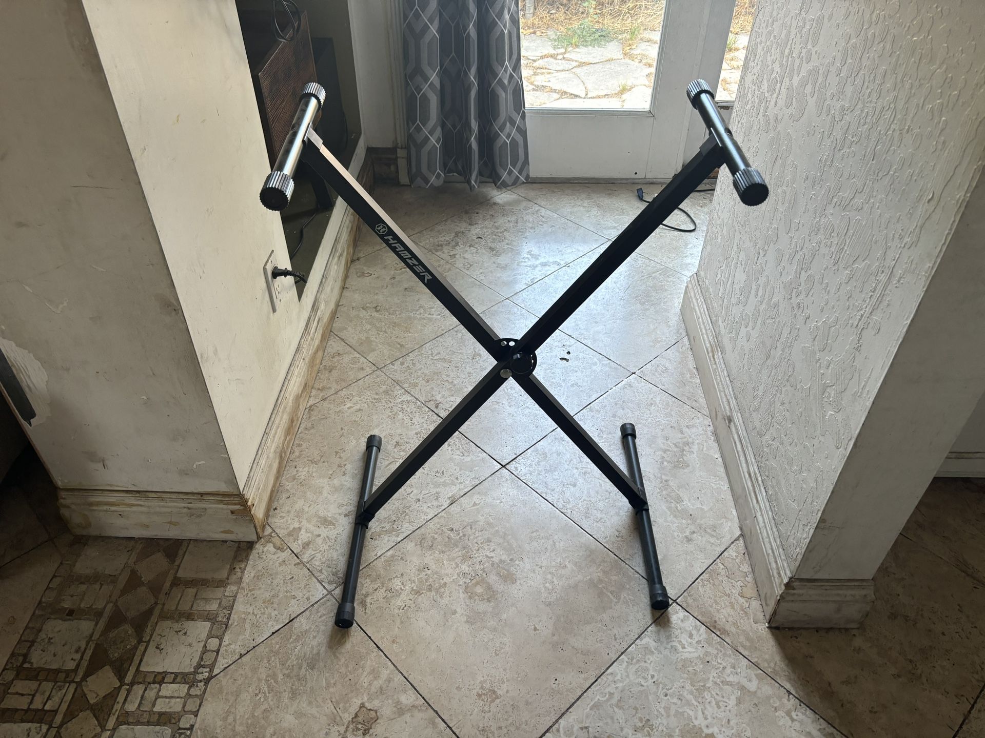 Hamzer Keyboard Stand