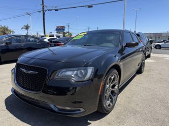 2018 Chrysler 300