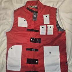 THC x YK Osiris

YK Tech Utility Puffer Vest
