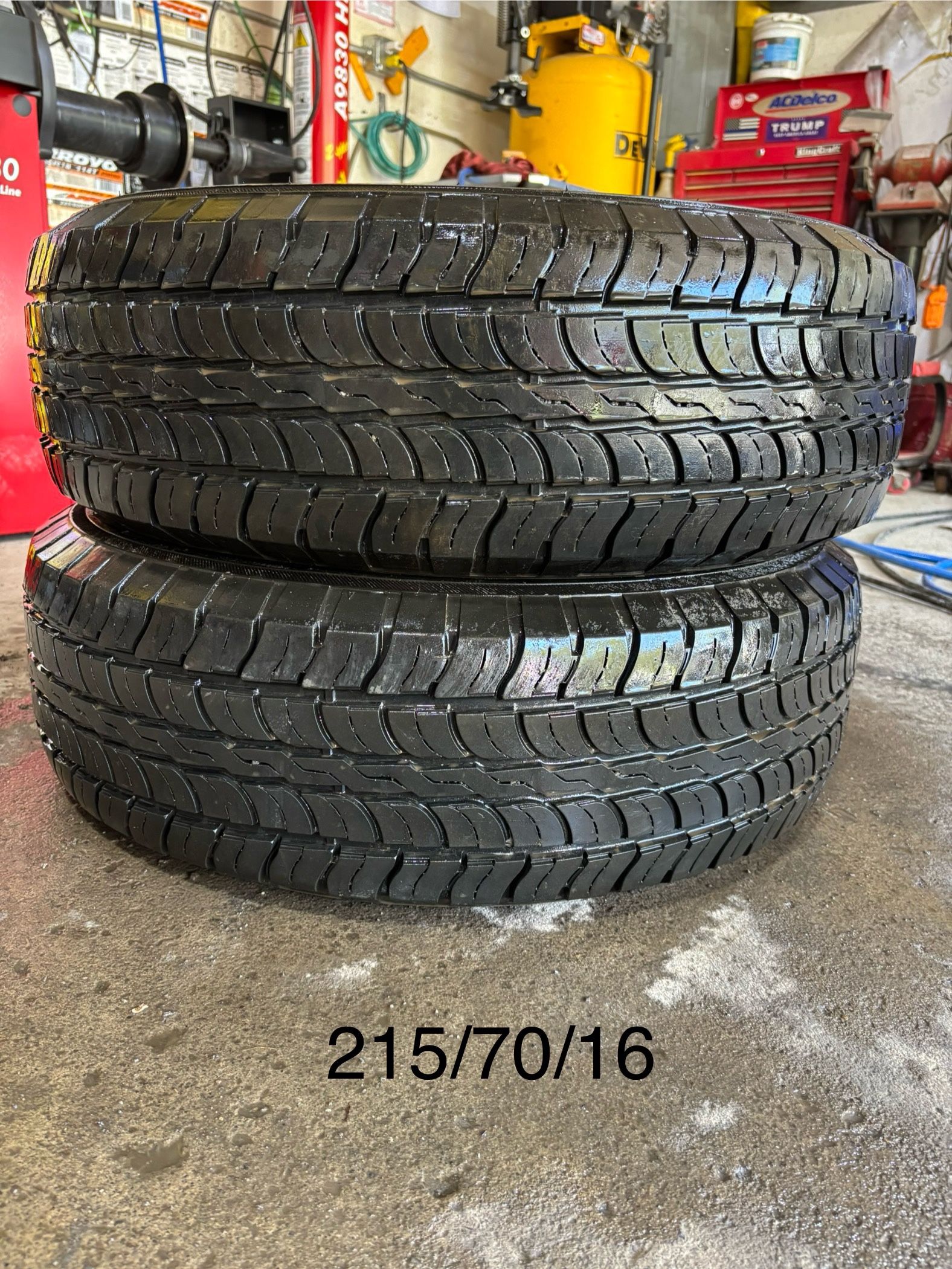 (2) - 215/70/16 Fuzion SUV Tires