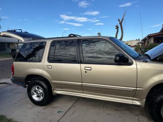 Ford Explorer 1999