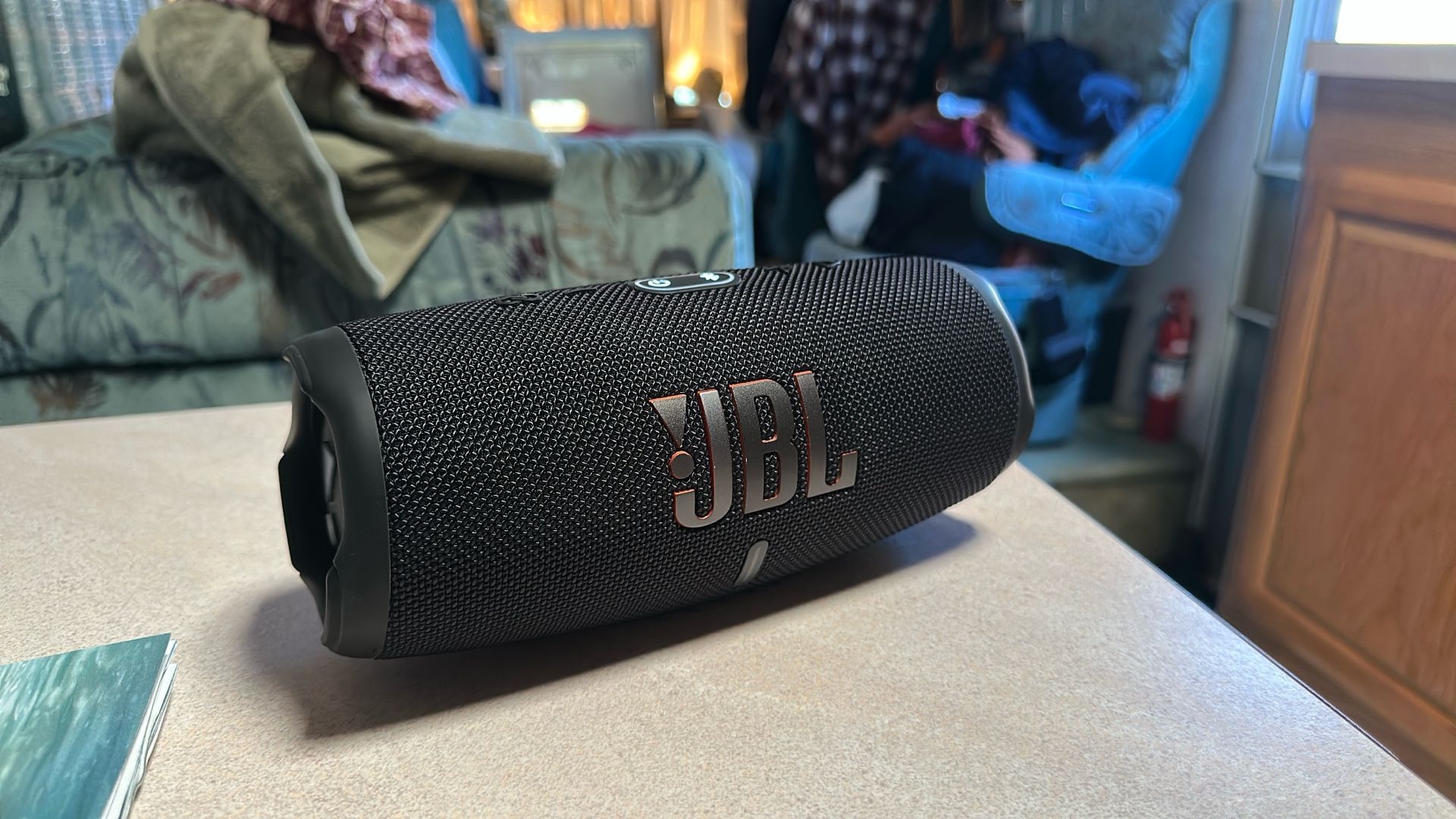 JBL charge 5