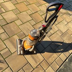 Dyson DC25 Vacuum 