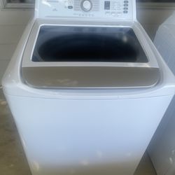 Insignia Withe washer And Dryer 