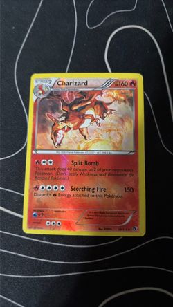 Charizard Pokémon Card 19/113 Reverse Holo Rare