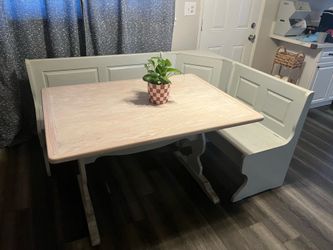Kitchen table