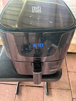 Kitchen & Table Digital Air Fryer