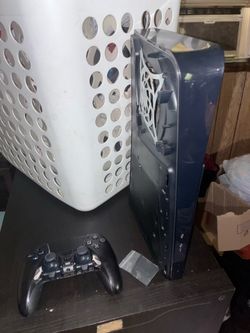 Working Ps5 slim with pro controller (no plastics)
