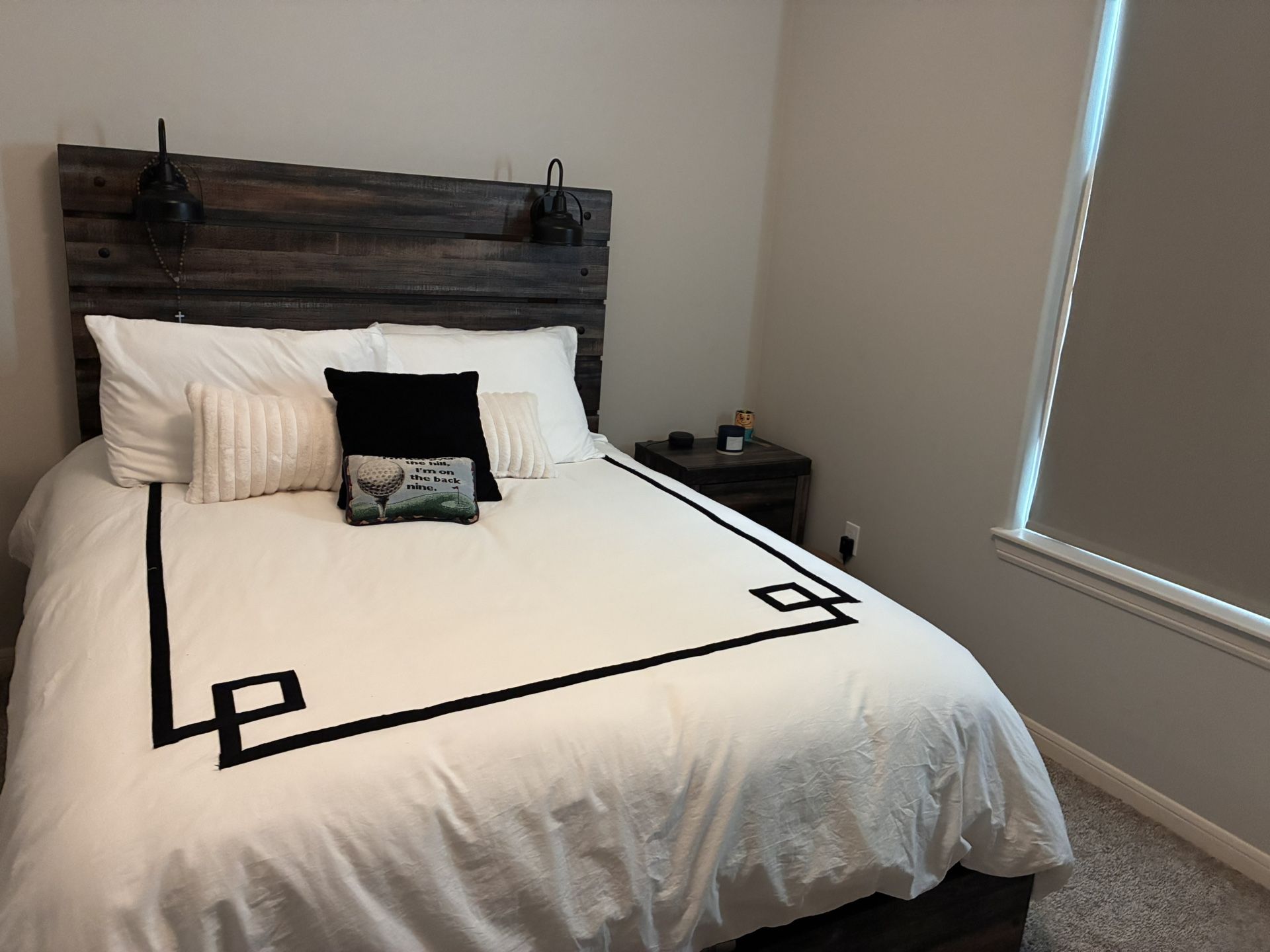 Queen Bed