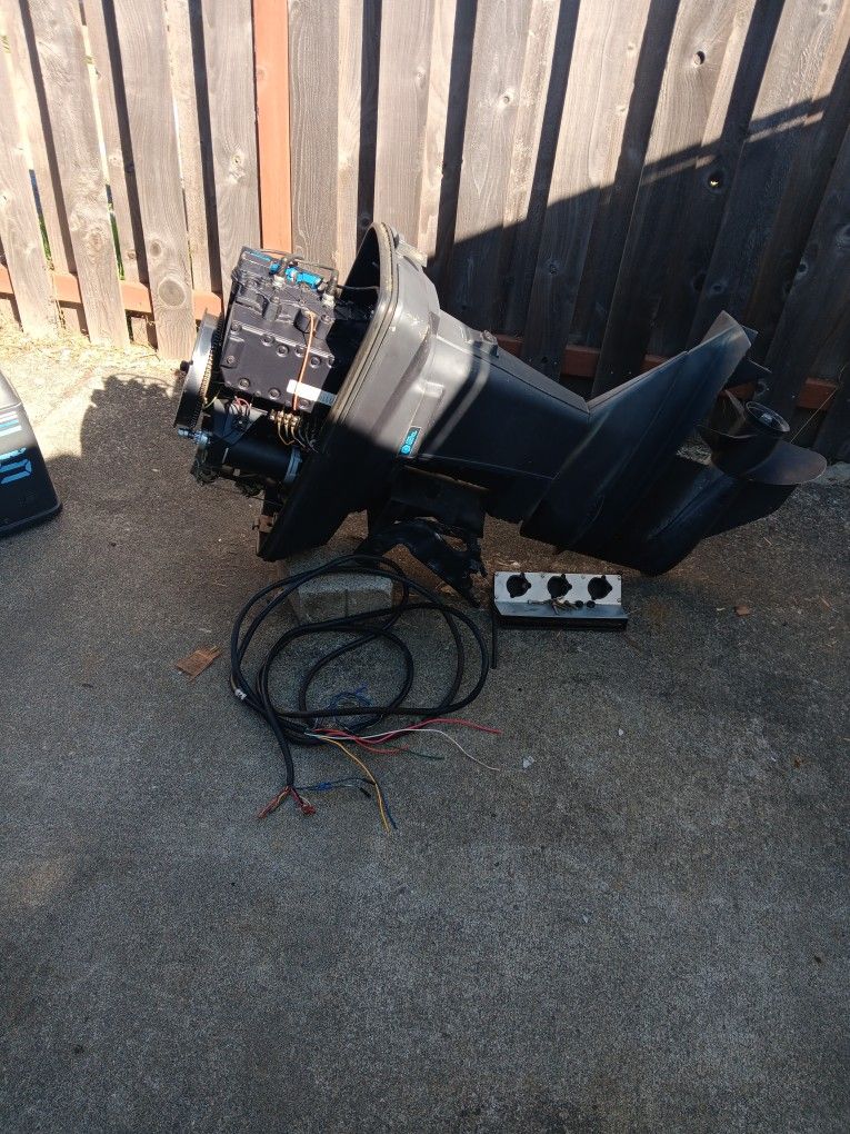 85 HP Force Outboard Motor