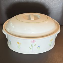 Studio Nova Small Caserole W Lid