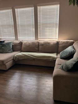 Sectional couches