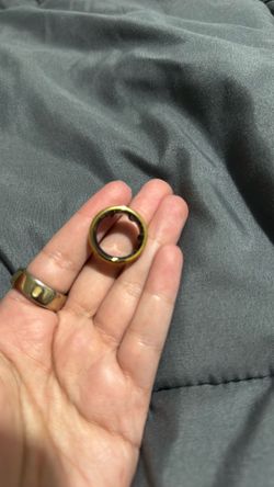 Oura ring