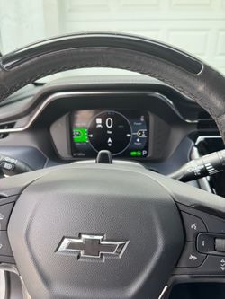 2022 Chevrolet Bolt EUV Premier Excellent Condition