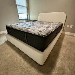 Get a Queen Mattress 4 Less Than Big Box Stores!