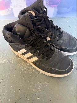 Boys shoes