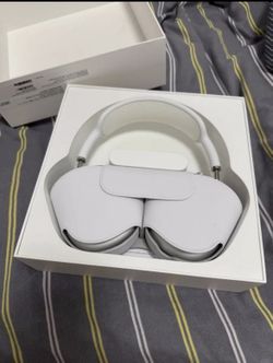 AirPod Max Silver