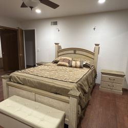 5-Pc Queen Bedroom Set - MUST GO BY May 9th