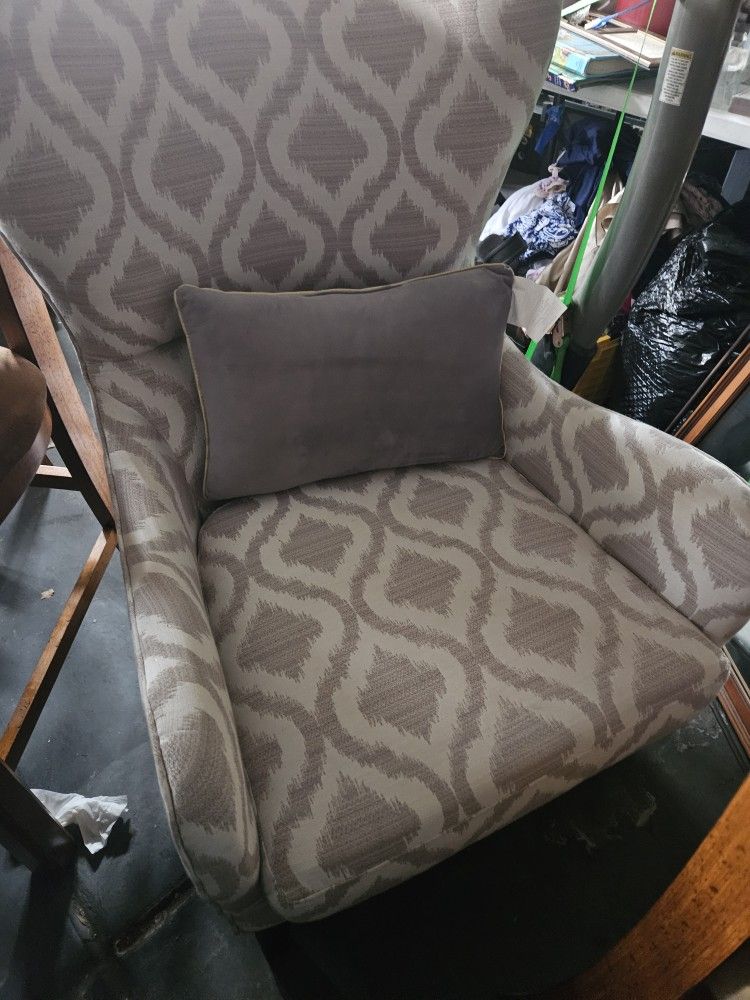 Side Chair